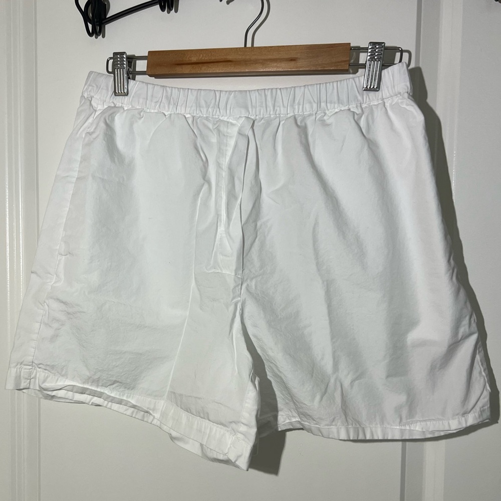 Aritzia Winfred Free white shorts